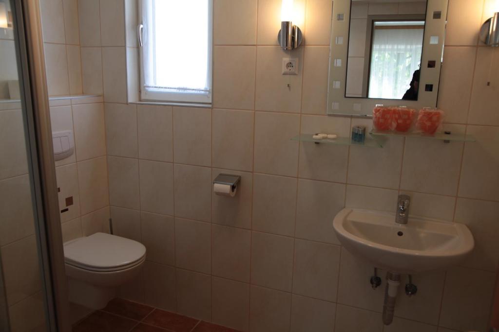 Pension Casa Topolino Винер-Нойштадт Номер фото