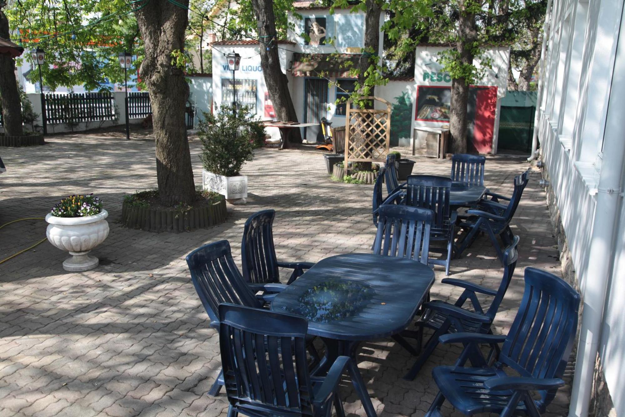 Pension Casa Topolino Винер-Нойштадт Экстерьер фото