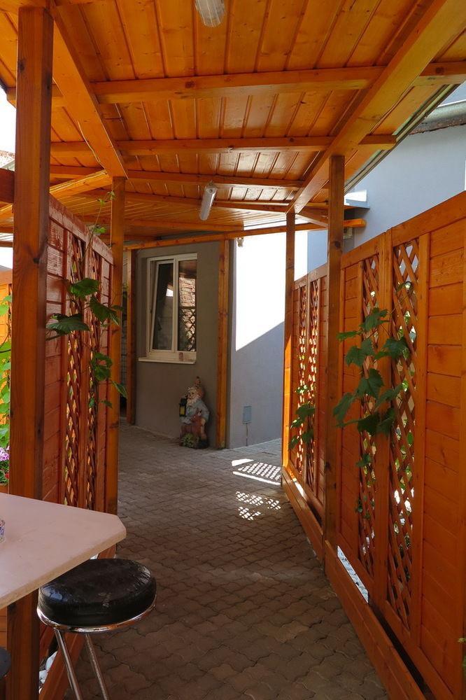 Pension Casa Topolino Винер-Нойштадт Экстерьер фото