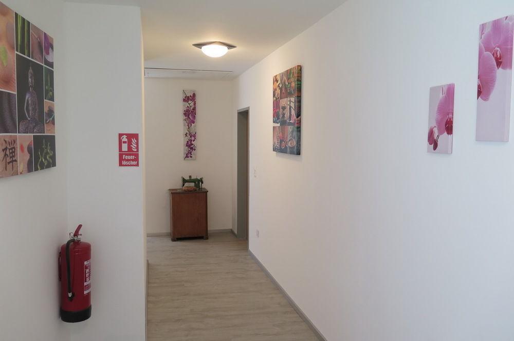 Pension Casa Topolino Винер-Нойштадт Экстерьер фото