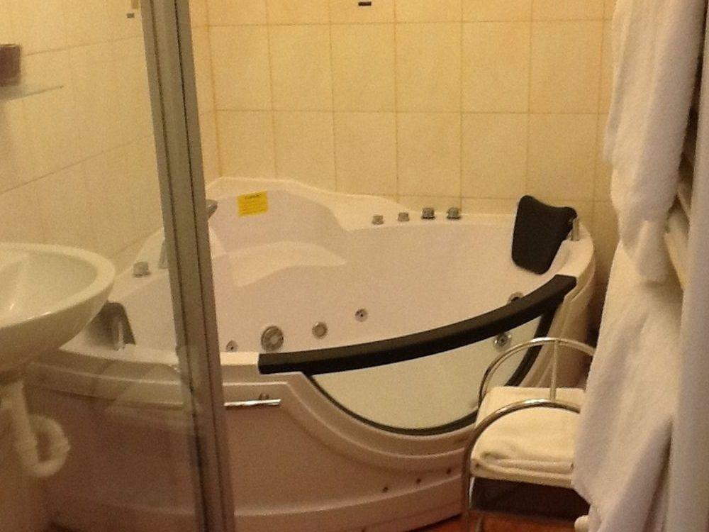 Pension Casa Topolino Винер-Нойштадт Экстерьер фото