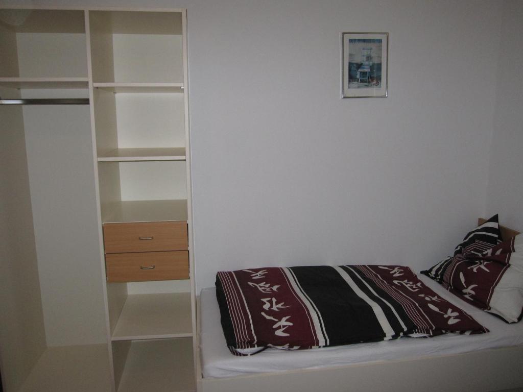 Pension Casa Topolino Винер-Нойштадт Экстерьер фото